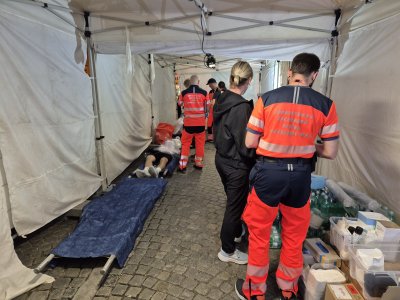 Zdravotnická záchranná služba Jihočeského kraje dohlížela na bezpečnost účastníků Mattoni 1/2Maratonu v Českých Budějovicích